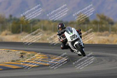 media/Dec-17-2022-SoCal Trackdays (Sat) [[224abd9271]]/Turn 7 Set 1 (1125am)/